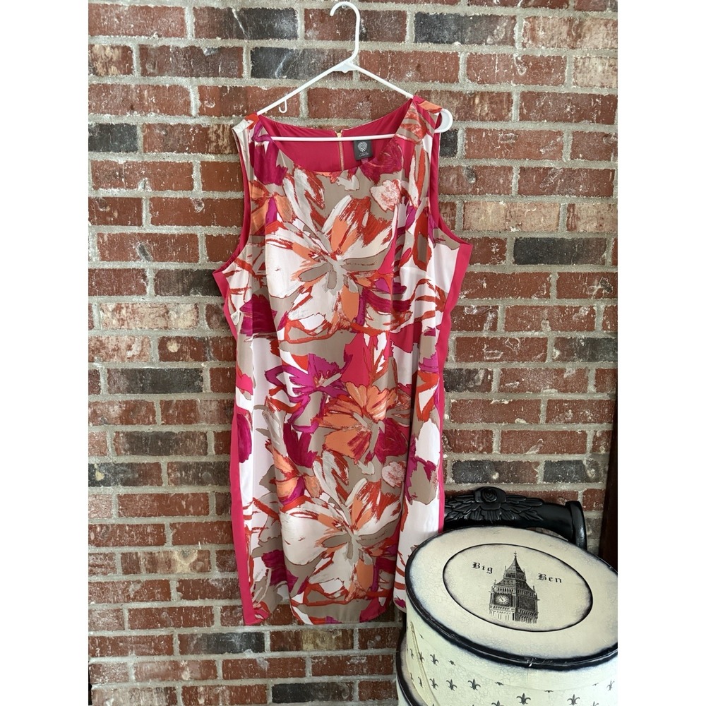 vince camuto Floral Pink Sheet Dress‎ Size 22